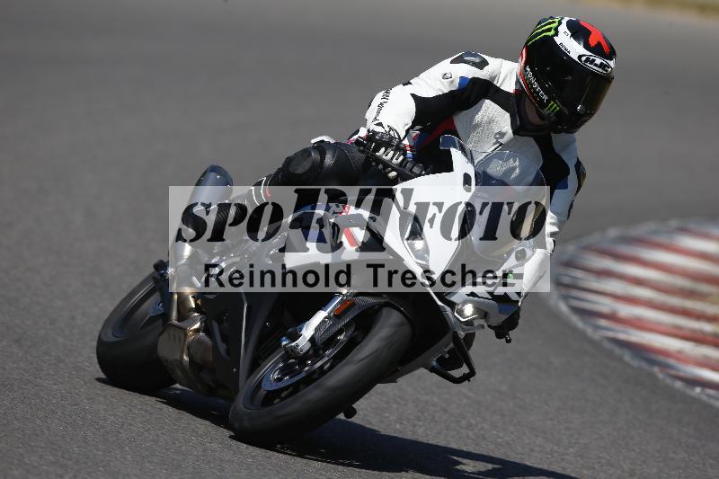 Archiv-2023/33 14.06.2023 MSS Track Day ADR/Gruppe gelb/ohne Startnummer